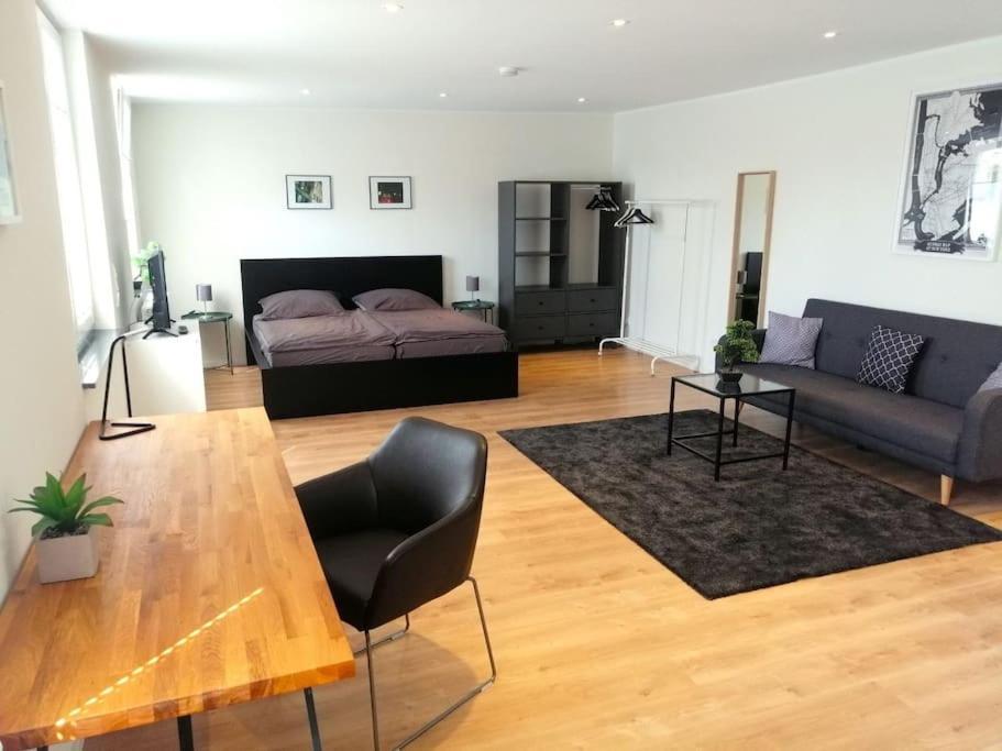 Apartment - Modern, Gemuetlich, Eigener Parkplatz Κολωνία Εξωτερικό φωτογραφία