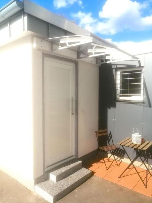 Apartment - Modern, Gemuetlich, Eigener Parkplatz Κολωνία Εξωτερικό φωτογραφία