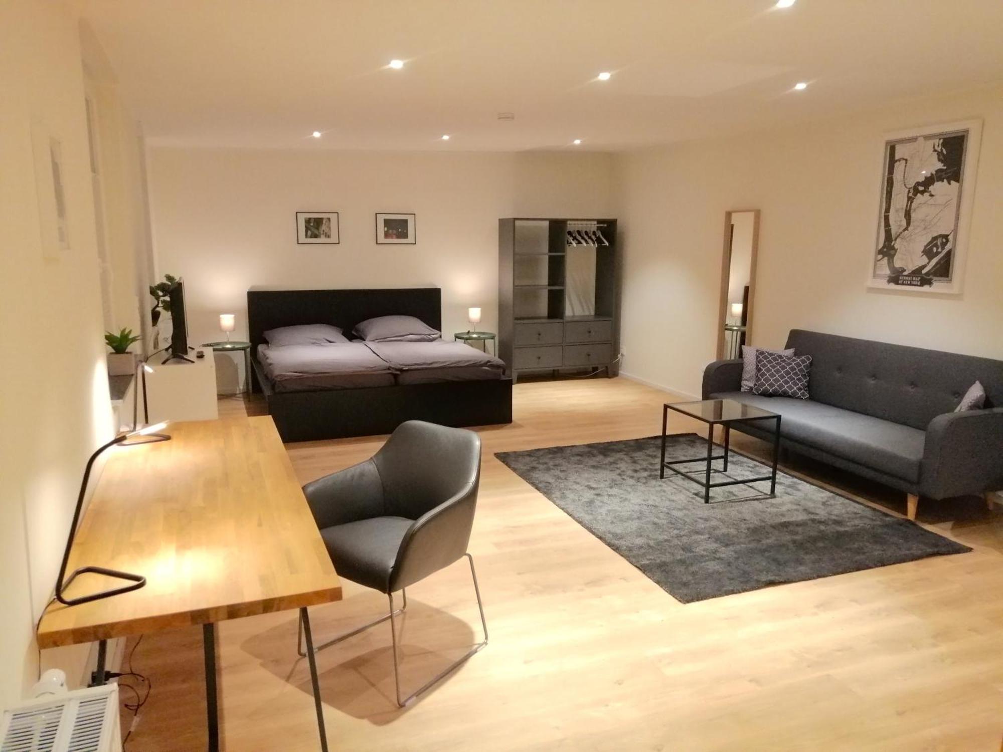 Apartment - Modern, Gemuetlich, Eigener Parkplatz Κολωνία Εξωτερικό φωτογραφία