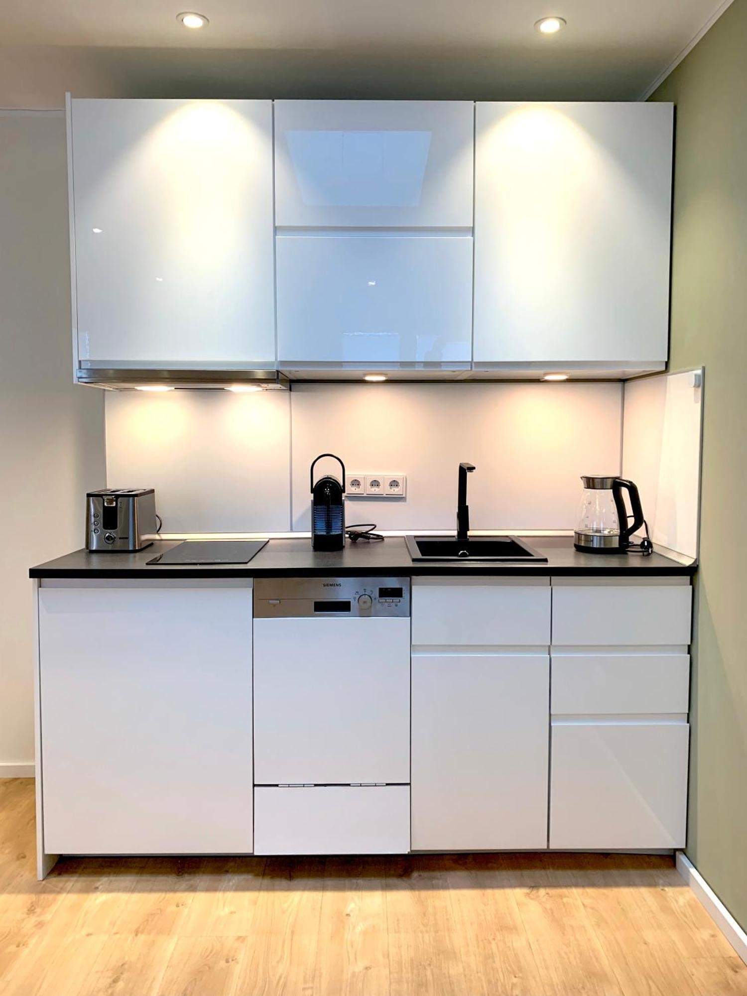 Apartment - Modern, Gemuetlich, Eigener Parkplatz Κολωνία Εξωτερικό φωτογραφία